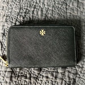 VGUC Tory Burch Wallet